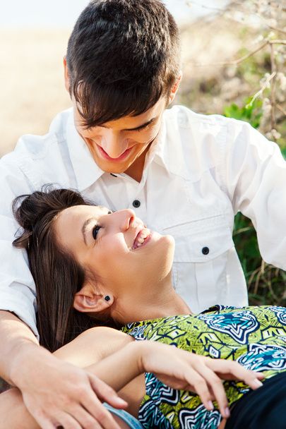 مهارت رابطه زناشویی با همسر -شناخت مردان و زنان - عشق محبت