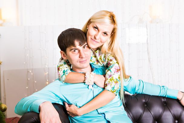 رابطه عاطفی - آموزش روابط زناشویی -شناخت مردان و زنان - عشق محبت - روانشناسی مهارت‌های ارتباطی دختران و پسران