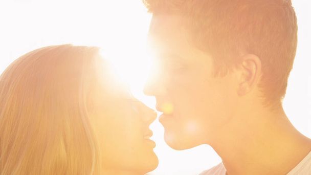 ازدواج -مهارت رابطه زناشویی-عشق - روابط عاطفی